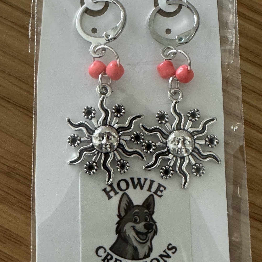 Howie Creations Sun Face Earrings - NWOT